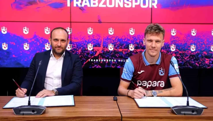 Trabzonspor, Serdar Saatçı için imza töreni düzenledi